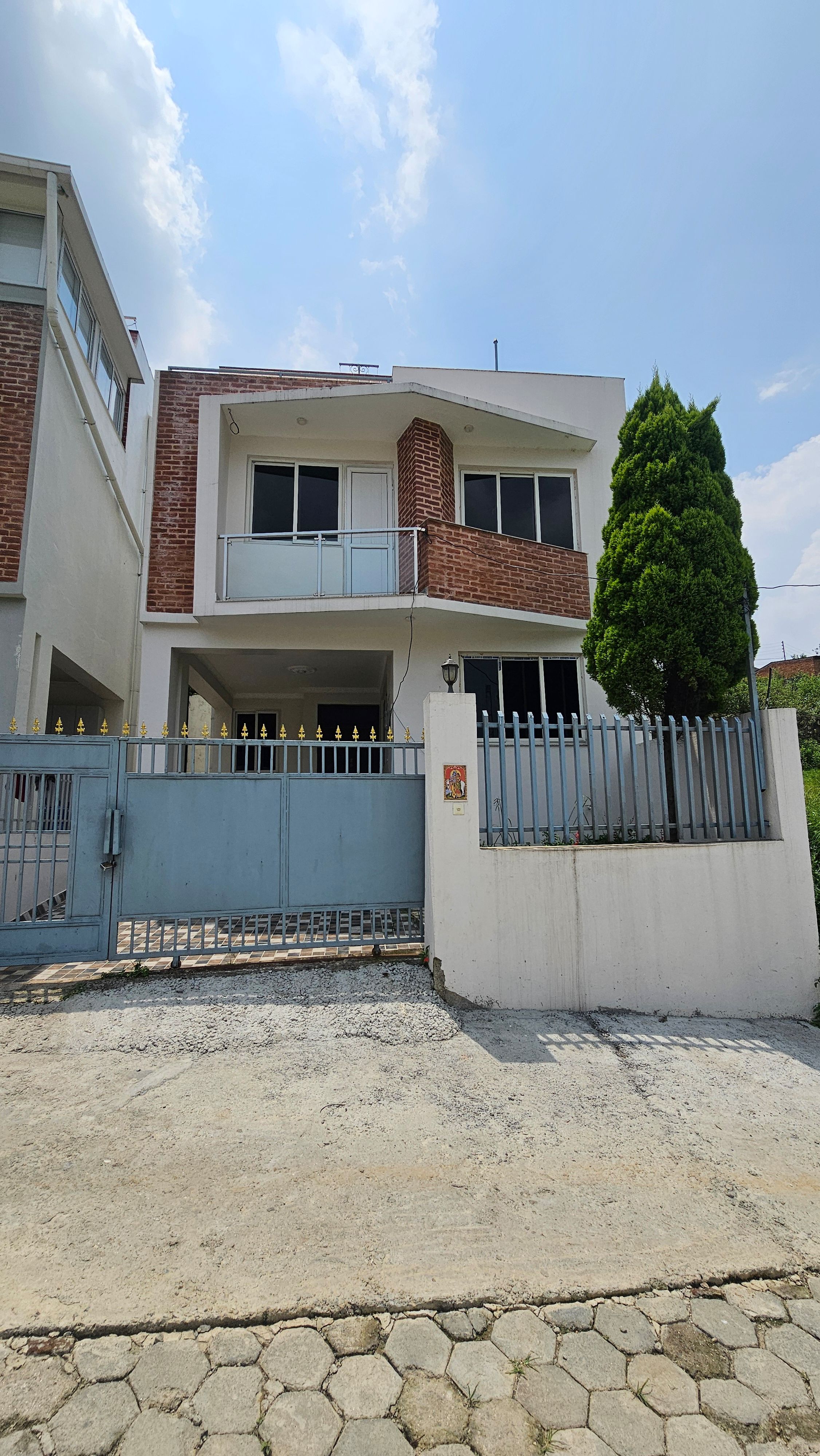 House for sale in bhaisepati