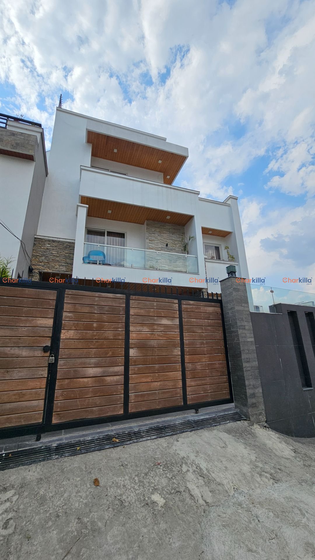 Luxury house for sale in Bhaisepati