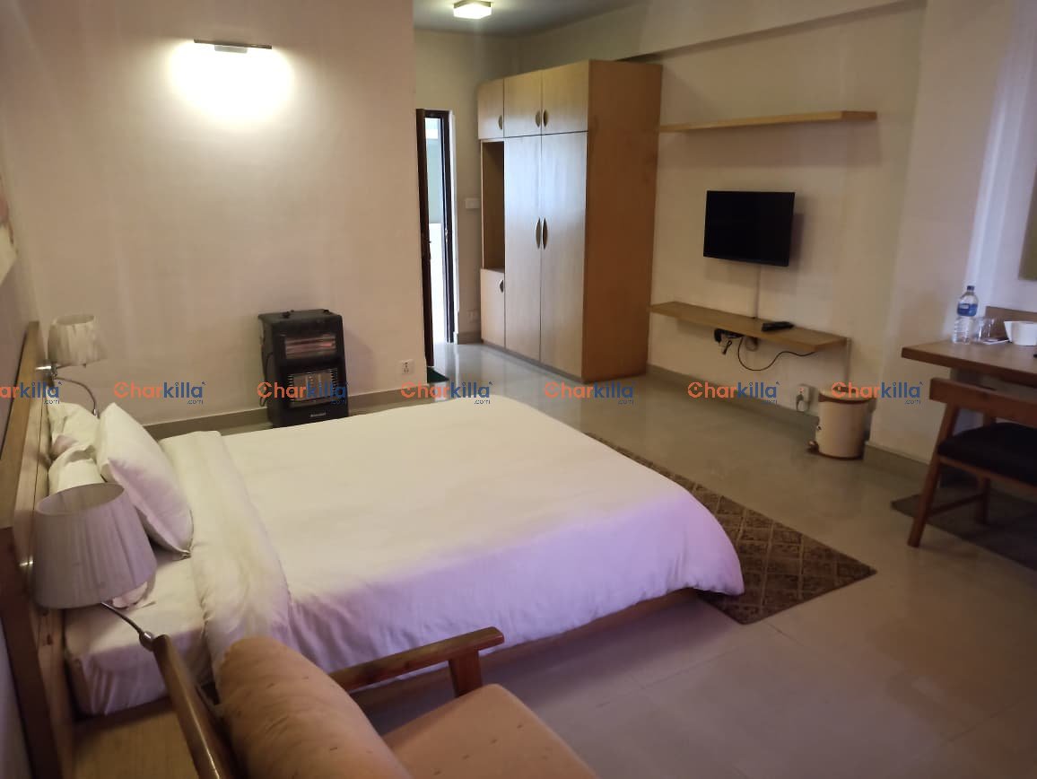Studio apartment available for rent