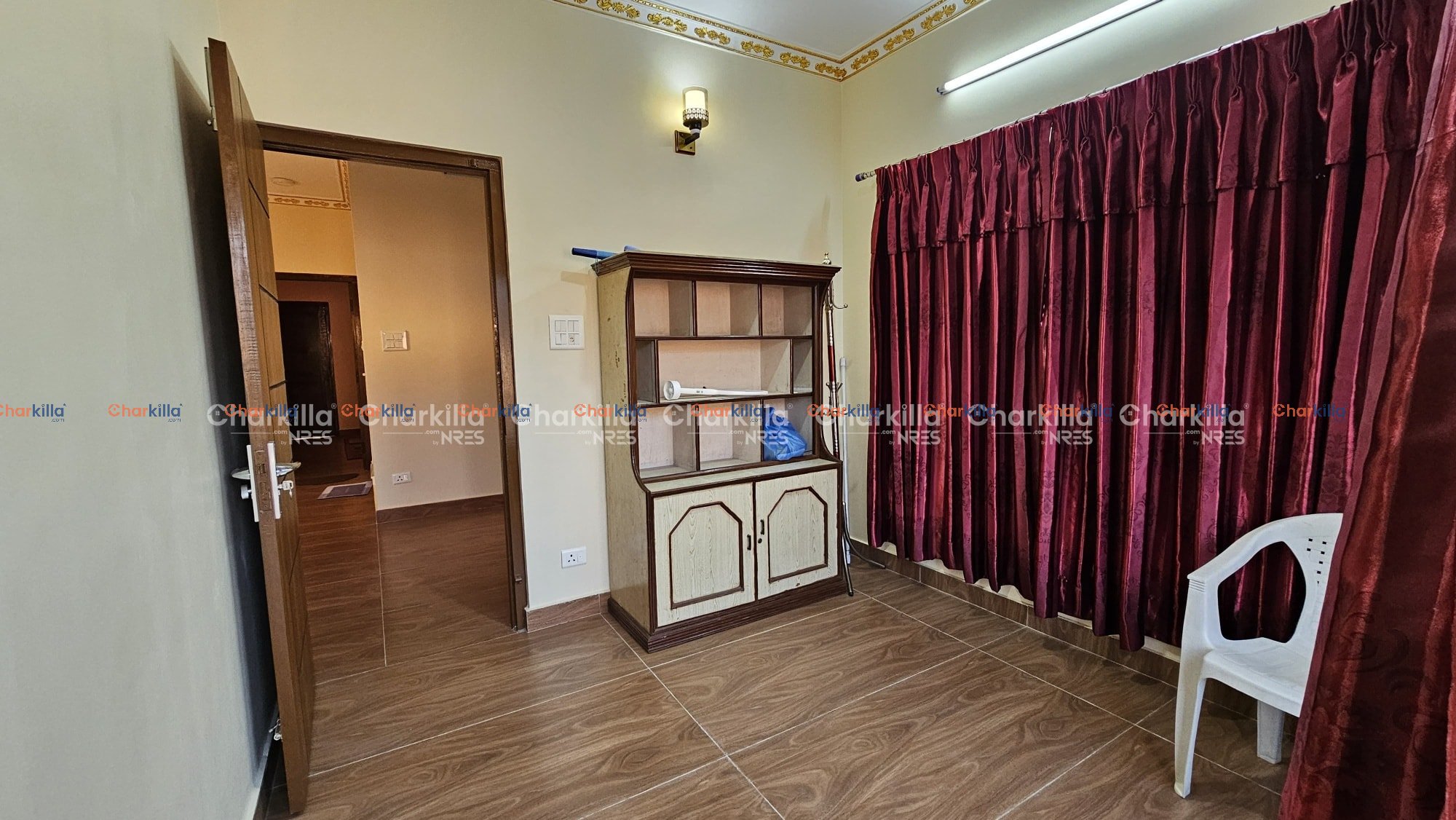 HOUSE FOR SALE IN JHAURWARASI