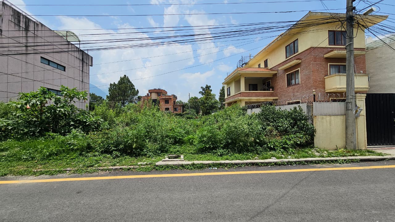 6 aana Land for Sale in Bhaisepati Awas, Lalitpur