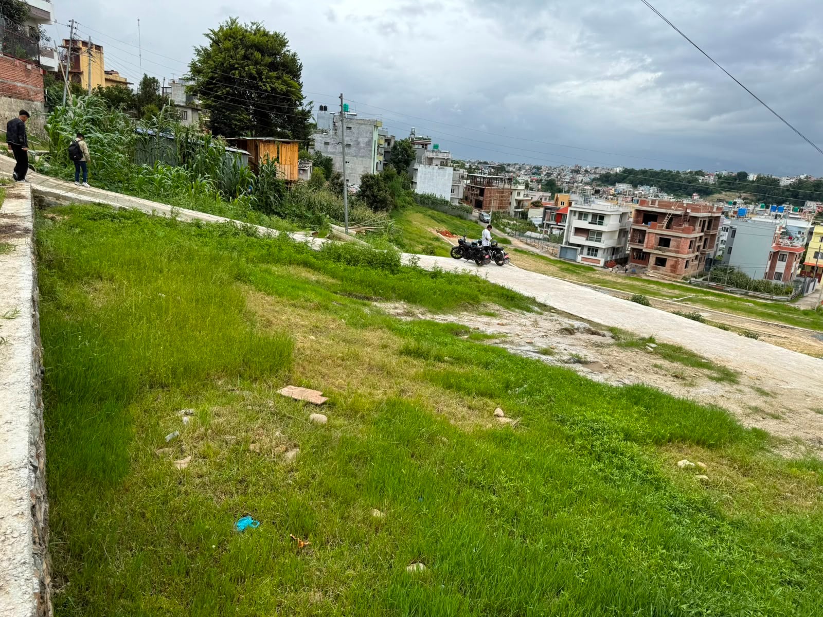 5 anna land for sale behind reliable colony Bhaisepati